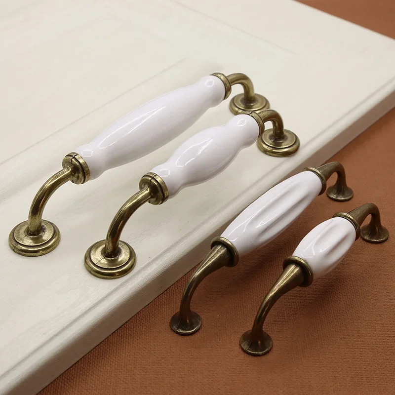 Moderno minimalista zinco liga - Furniture Rotating Hardware avaliação e preço
